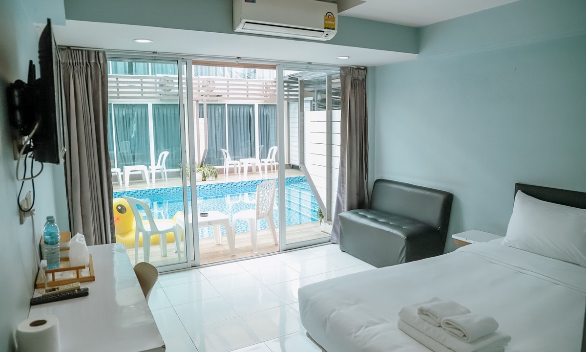 Lak Si Hotel | Full Stop Pool Villa Don Mueang