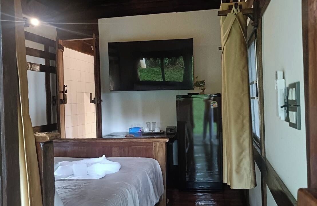 Thong Pha Phum Resort | Kawarin Saiyai Cottage and Lake