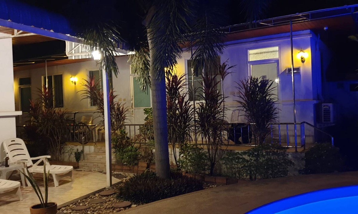 Si Bun Rueang Bed & Breakfast | Nuch's Apple Guest House