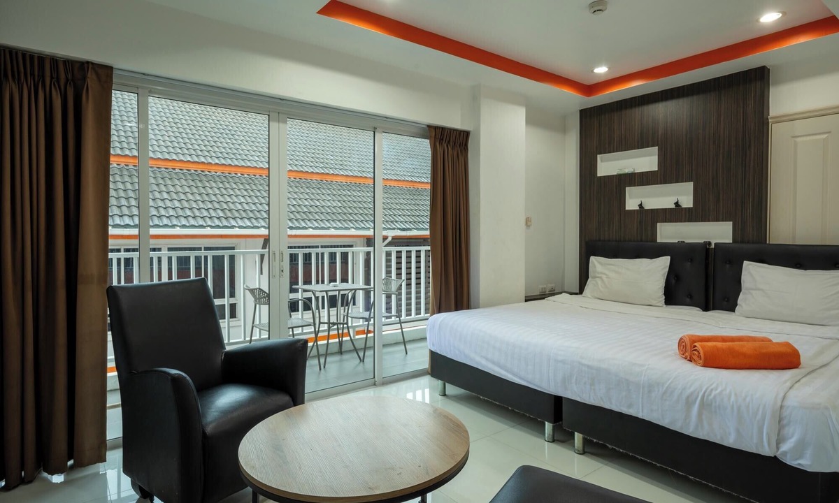 Pratumnak Hill Apartment | New Nordic Vip 2 by Apartwell