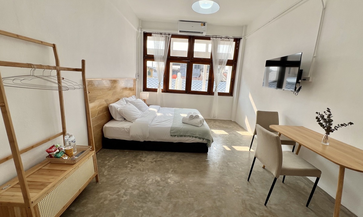 Pom Prap Sattru Phai House | Sabay Home