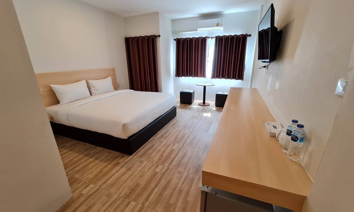Lop Buri Hotel | The Charlotte Smart Hotel Lopburi