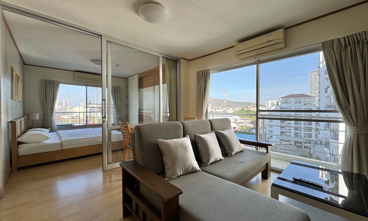 Tha Thaewawong Apartment | Sriracha Avenue
