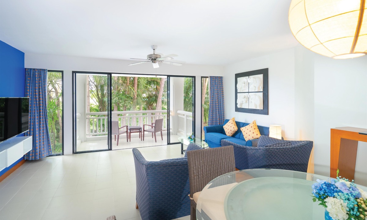 Laguna Hotel | Homm Suites Laguna, part of Banyan Group