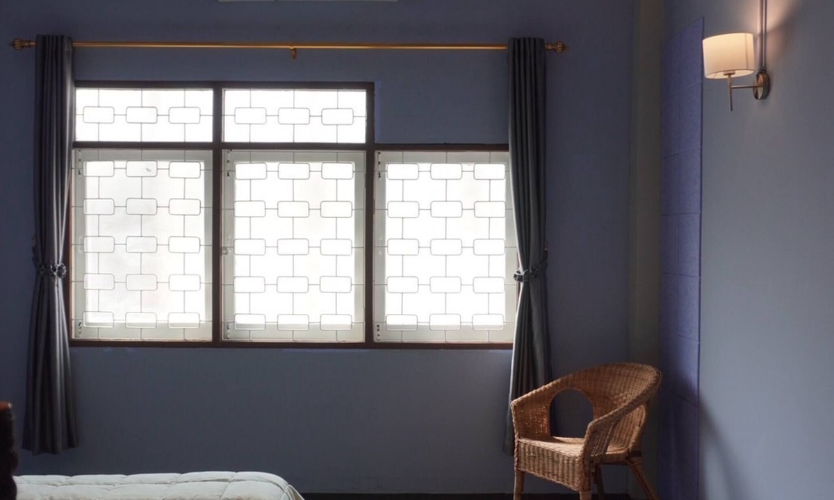 Wang Burapha Phirom House | Large Room Near Grand Palace