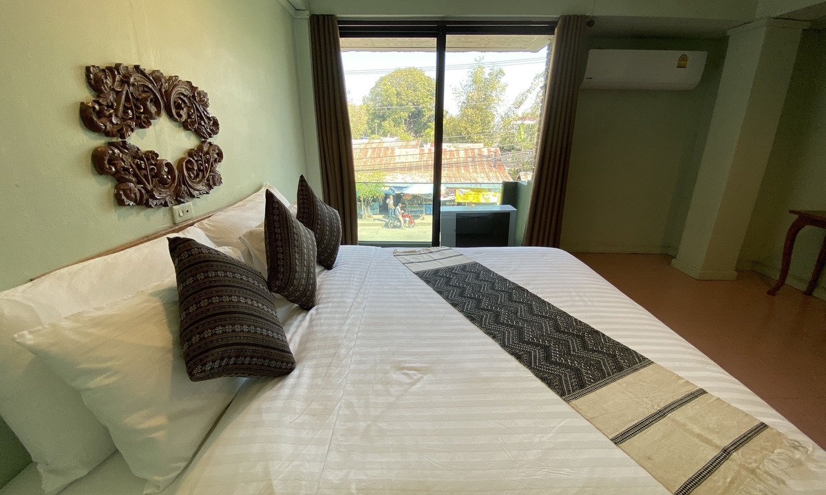 Chiang Saen Hotel | A Hotel Budget