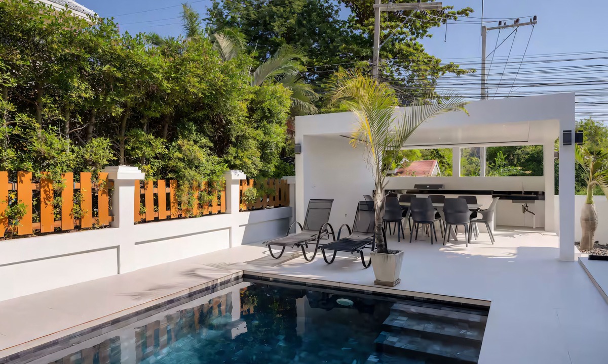 Hua Hin House | Spacious 4-bedroom Mansion with indoor pool table near Hua Hin City