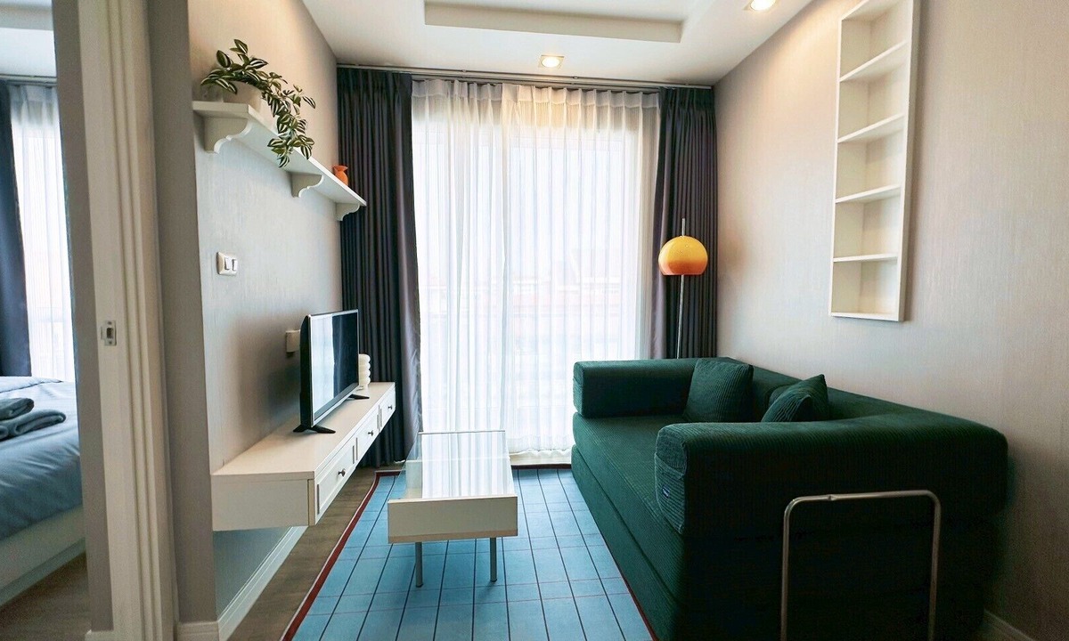 Saen Suk Apartment | Relax, Stay and Enjoy Bangsean. Nearby Attractions & Amenities.