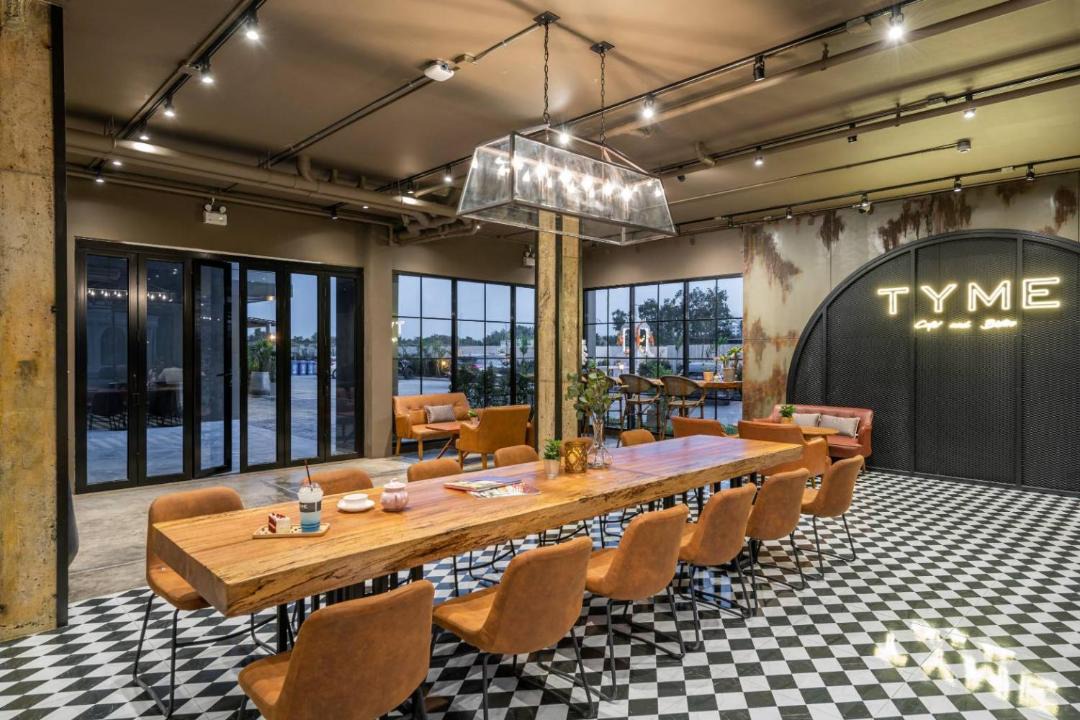 Bang Sao Thong Hotel | Jenz hotel