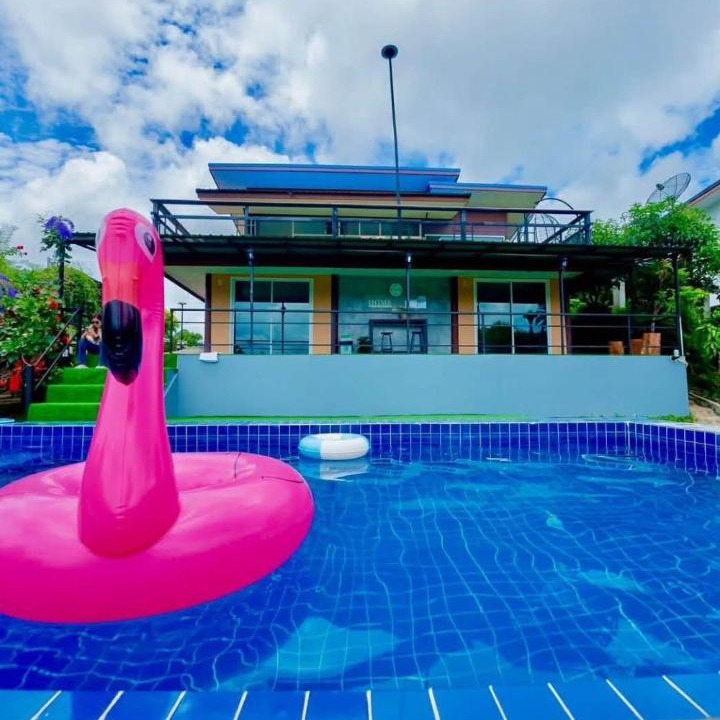 Khaem Son Villa | OHO Pool Villa โอ้โห พูลวิลล่าเขาค้อ
