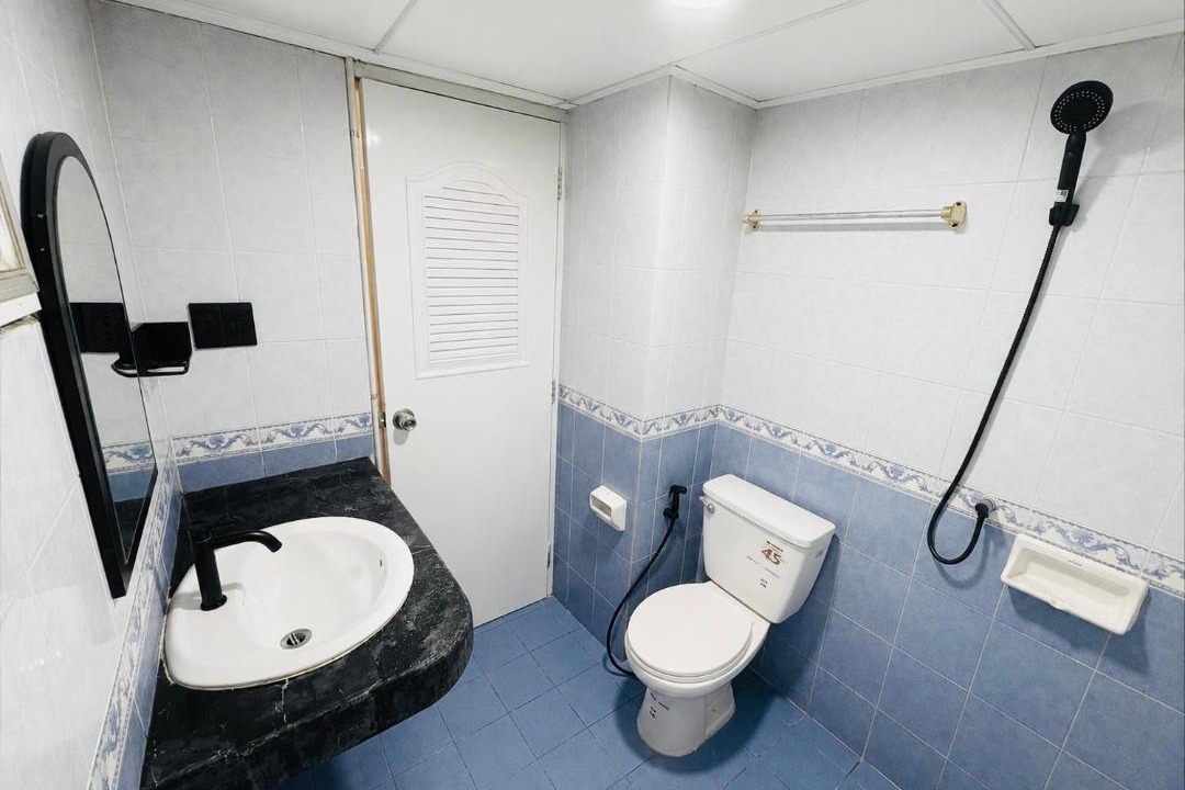 Bang Khae Apartment | Easy Life