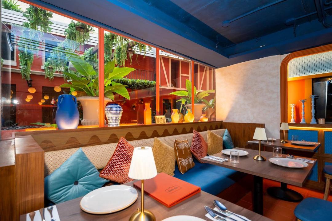 Khlong Tan Hotel | Journeyhub Sukhumvit 26, Bangkok