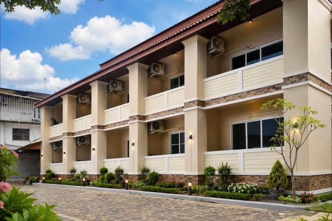 Chanthaburi Hotel | New โรงแรมบ้านสวนฟ้าใส
