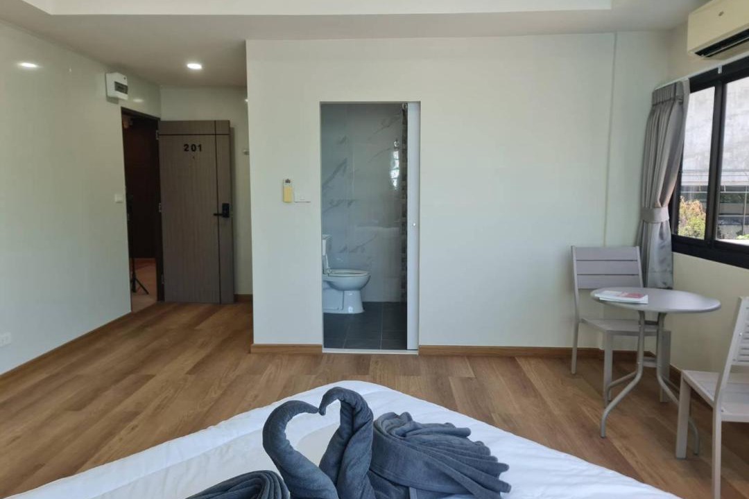 Prawet Hostel | M-Well House