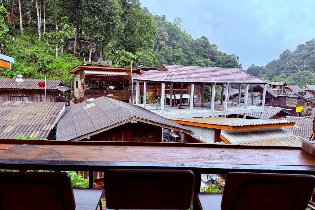 Mae Kampong House | กินลมชมจันทร์ แม่กำปอง