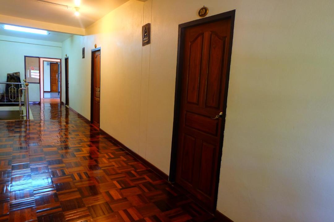 Mueang Kao House | J-Safe Guesthouse