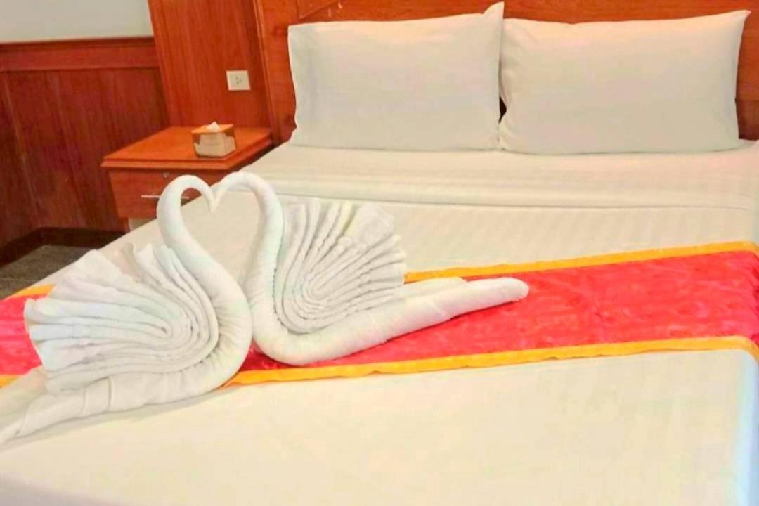 Prasat Hotel | ปราสาทรีสอร์ท