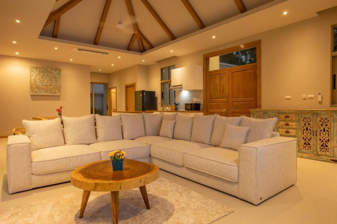 Chalong Villa | Modern 4BR Pool Villa Ideal Group Getaway V139