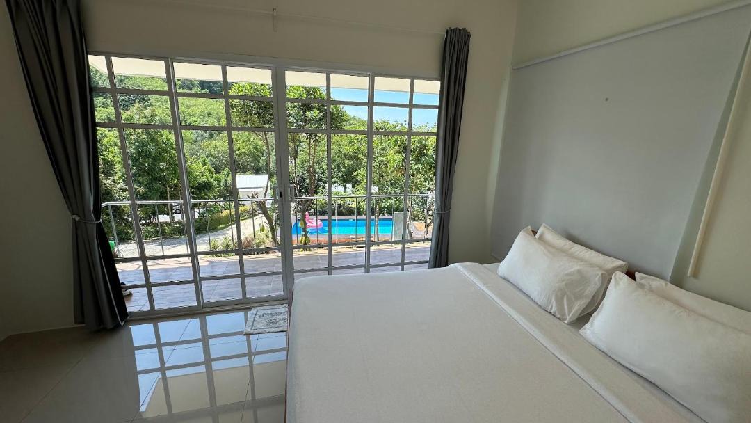 Ban Nok Hotel | Greenery Hill