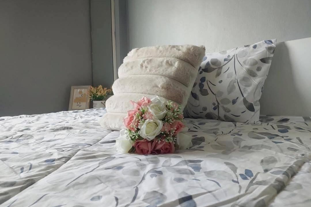 Krathum Baen Apartment | Condo Tulip Square at Aomnoi