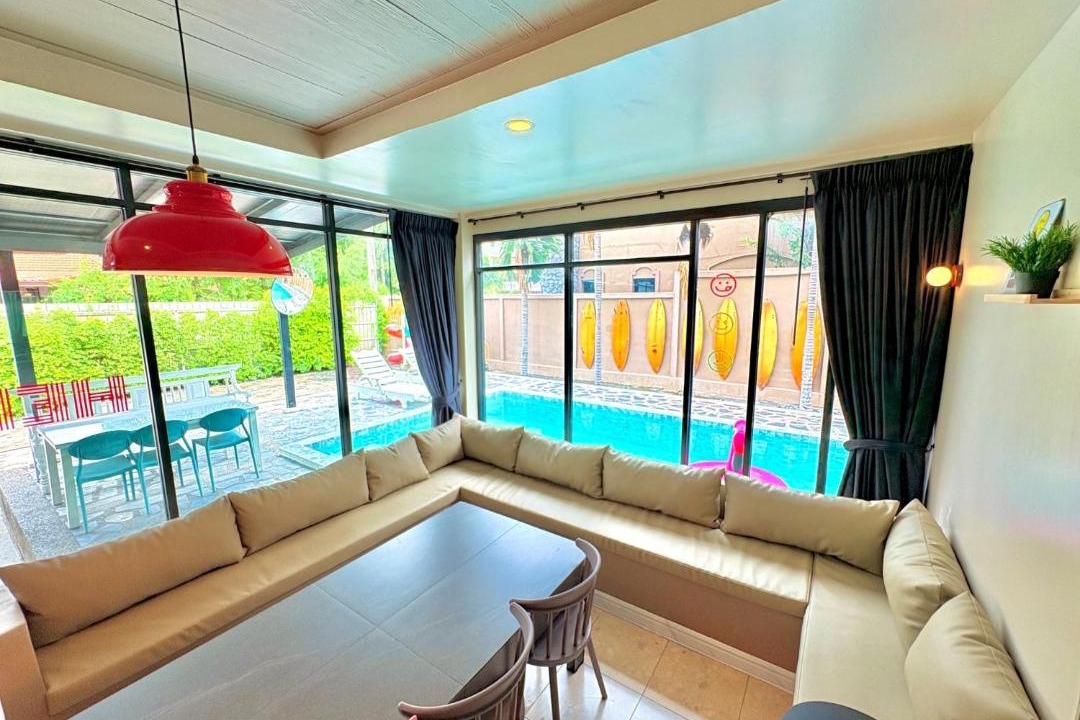 Saen Suk Villa | A1-Mountain View Private Pool Villa-บางแสน