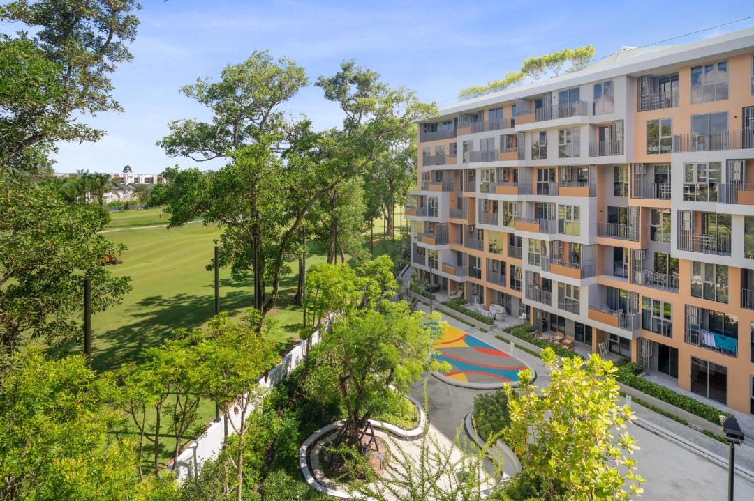 Laguna House | Skypark Celeste Building 5 in Laguna by Banyan Living