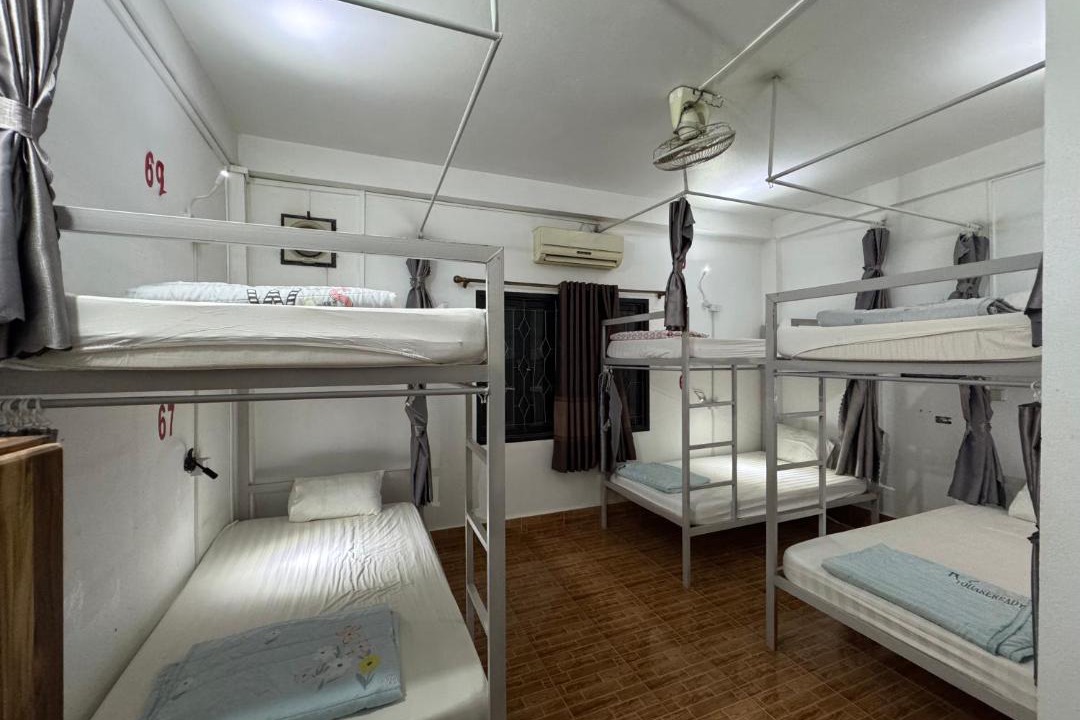 Vang Vieng Hotel | Santara Hostel