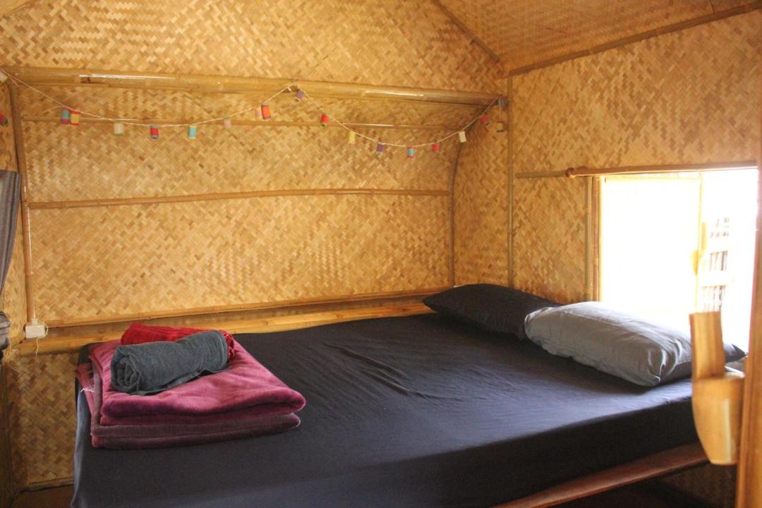 Phasi Charoen Hostel | Do Dee cafe