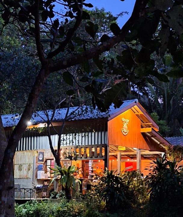 Chian Yai House | BaanRaiChayKhaoFarmStay