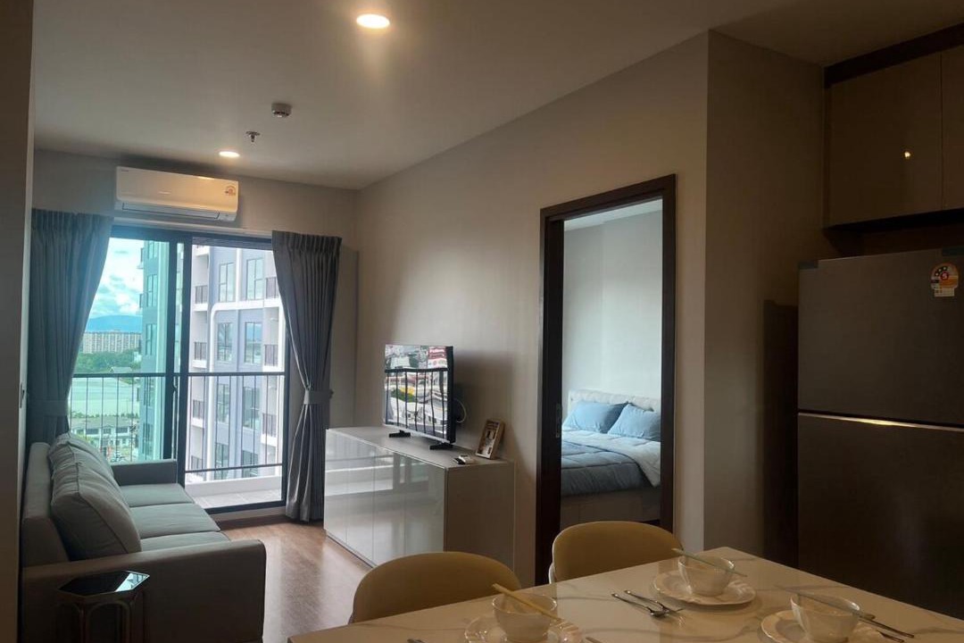 Tha Sala Apartment | AR6 Pool view Apartment 2 Bedrooms 2 Bathrooms Free Outdoor Pool Free Gym Pool View Cooking Available Monthly Rental Available 6F