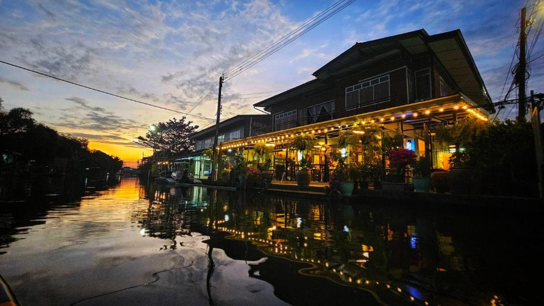 Chom Thong House | นำสมัย สุขใจ สนามชัย