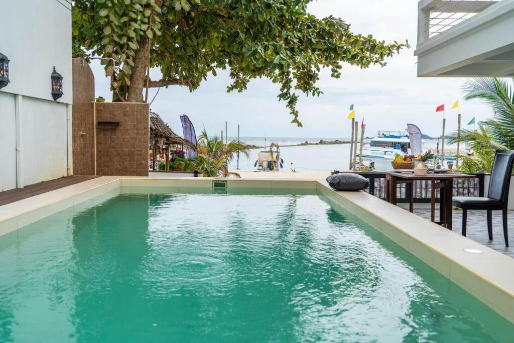 Laem Set Villa | Bang Kao Beachfront Villa