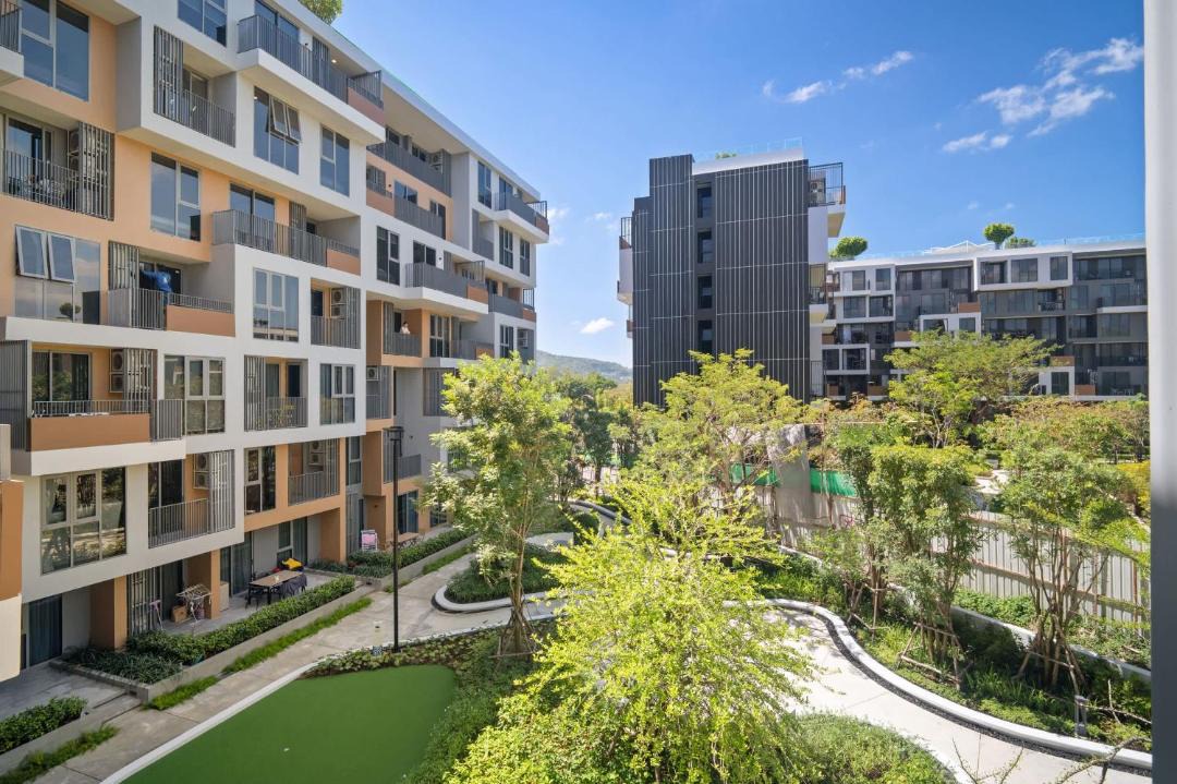 Laguna Apartment | Skypark Celeste Building 4 in Laguna by Banyan Living