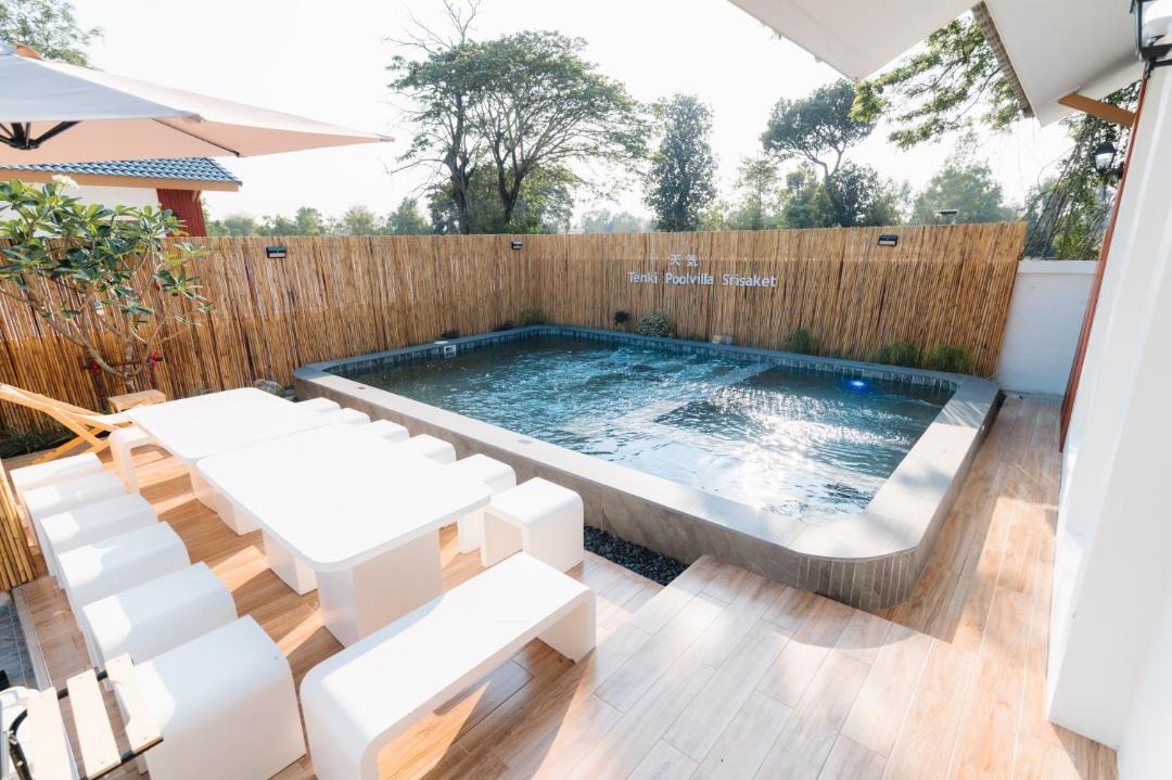 Sisaket House | Tenki poolvilla srisaket