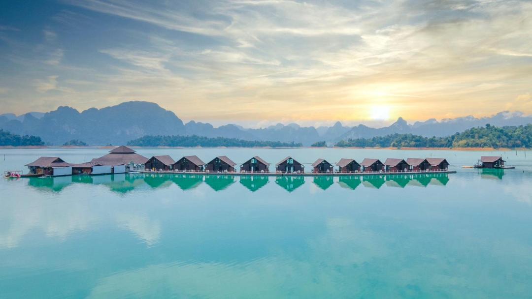 Ban Ta Khun Resort | 500 Rai Floating Resort