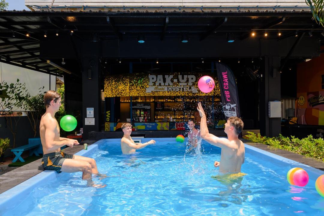 Downtown Krabi Hostel | Pak-Up Hostel