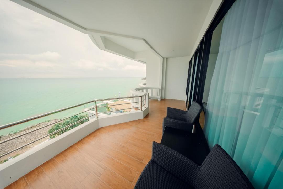 Pratumnak Hill Hotel | Nova Pattaya Sea View