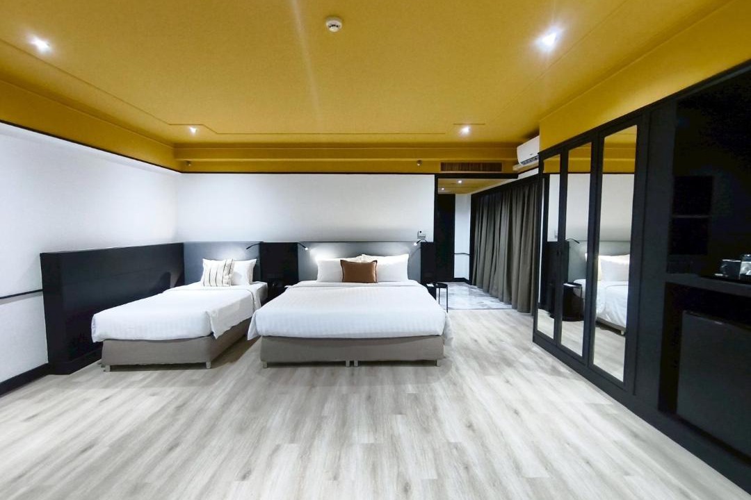 Phaya Thai Hotel | The Quarter Saphankhwai by UHG - Close to Chatuchak Market, Krung Thep Aphiwat Central Terminal Station-BangSue Grand Station