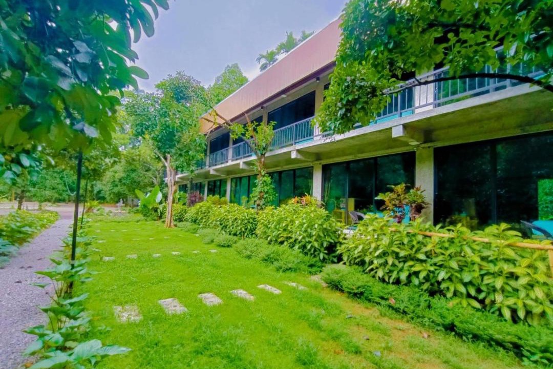 Khlong Sok Hotel | คีรีเขาสกริเวอร์ Keereekhaosokriver