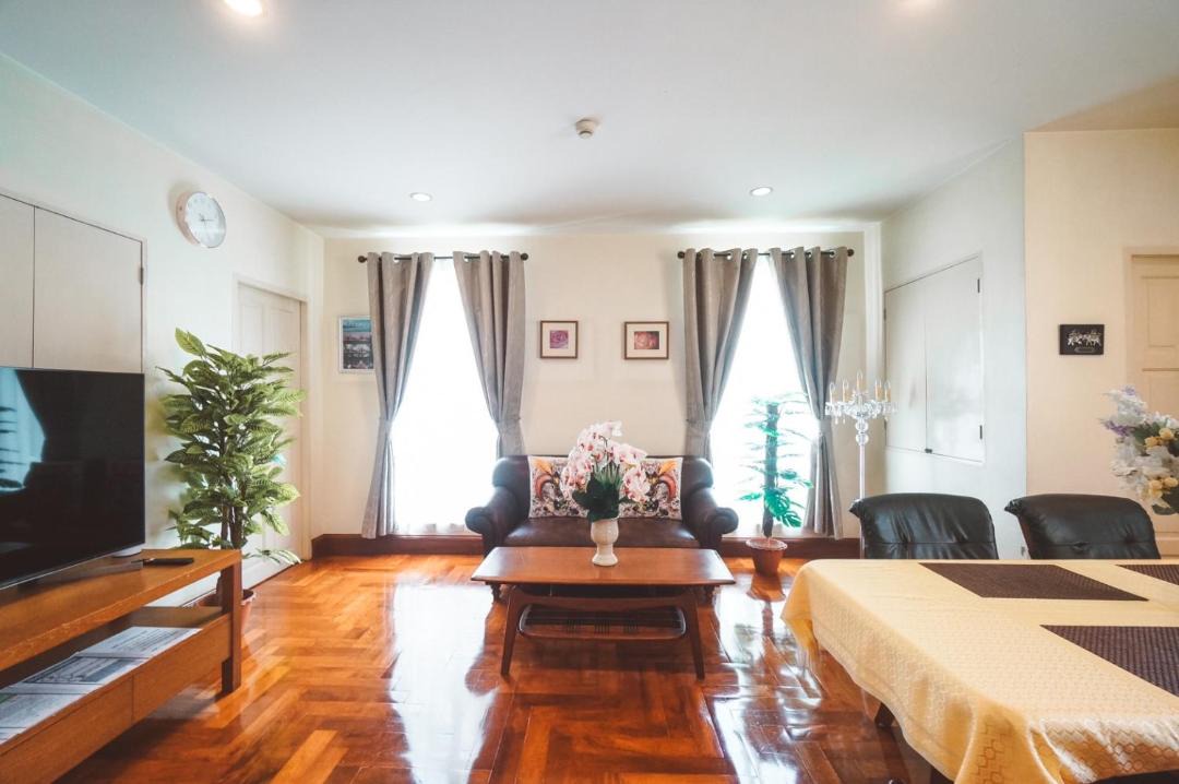 Khlong Tan Apartment | Chez Moi Bangkok Private Executive Residence Sukhumvit 26