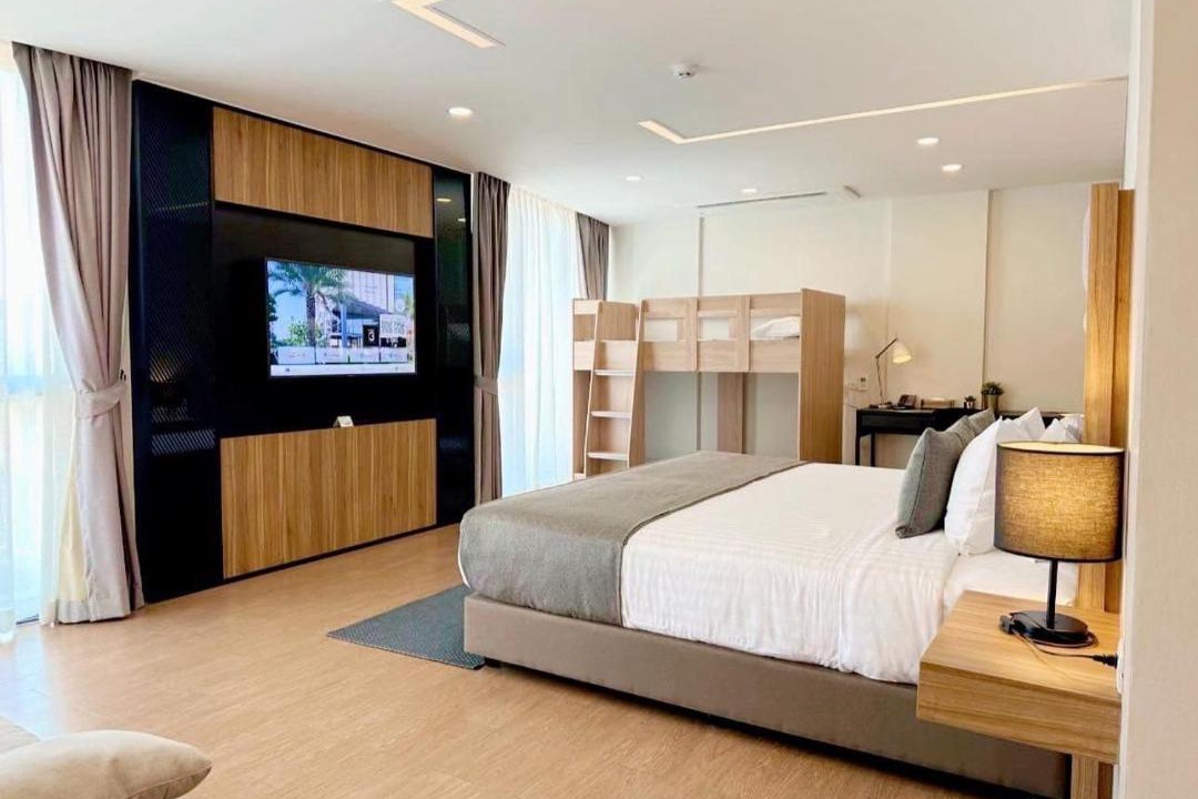 Lat Krabang Hotel | Canalis Suvarnabhumi Airport Hotel - Free Scheduled shuttle from Hotel to Suvarnabhumi Airport