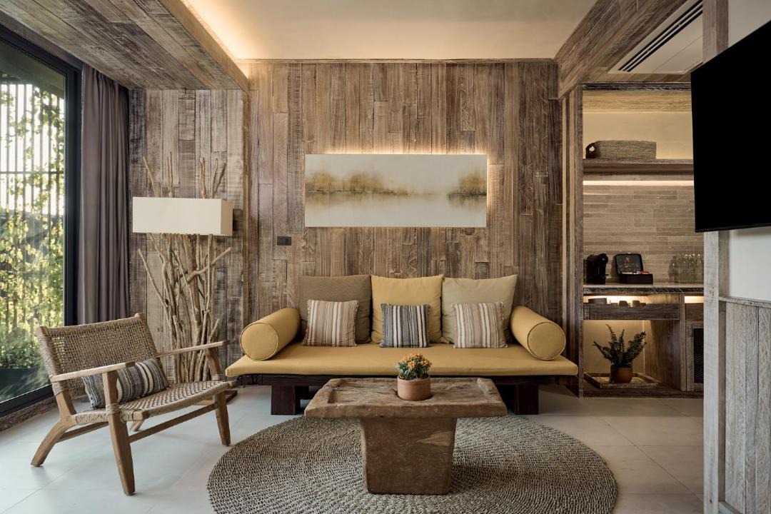 Nanai Road Resort | Dinso Resort & Villas Phuket, Vignette Collection by IHG