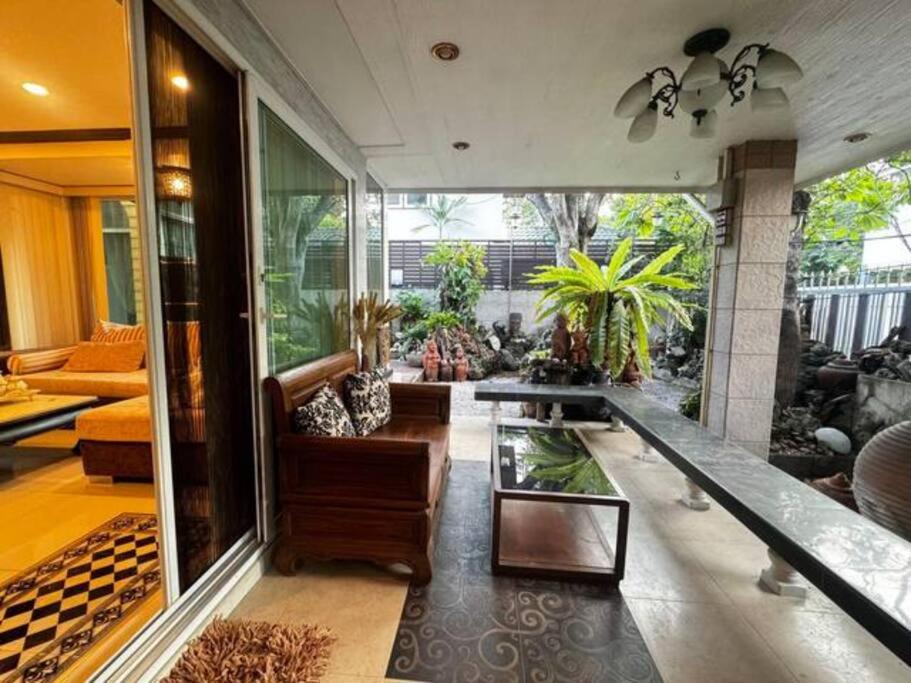 Khlong Chaokhunsing Apartment | 曼谷独栋Lat Phrao精品别墅