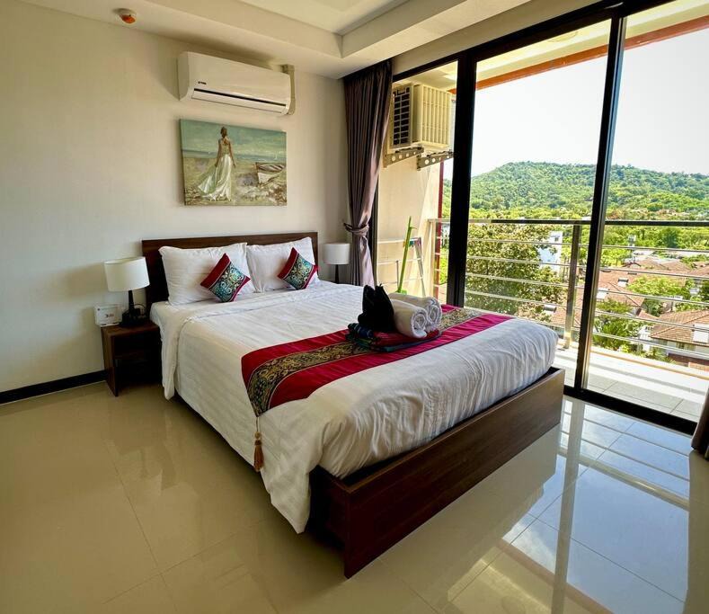 Nai Harn Apartment | Apartment with endless mountain view, Pearl 803