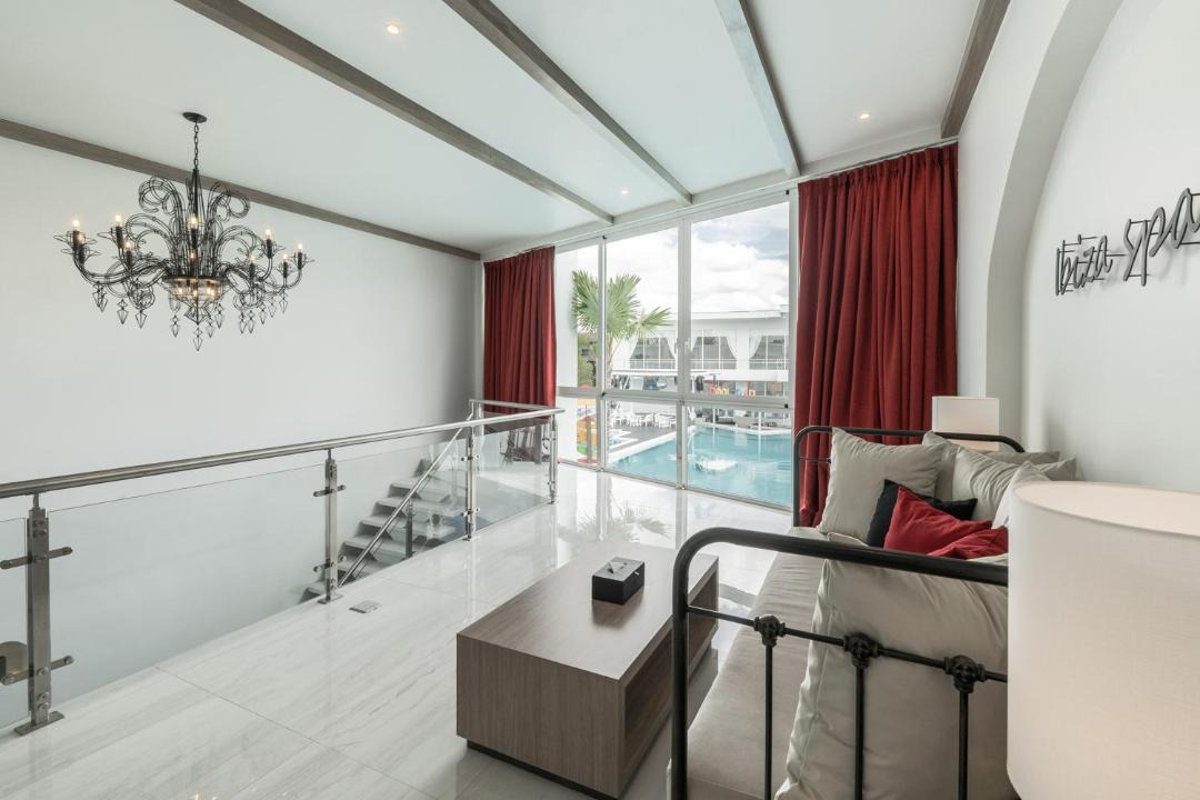 Nong Prue Hotel | The Gems Mining Pool Villas Pattaya