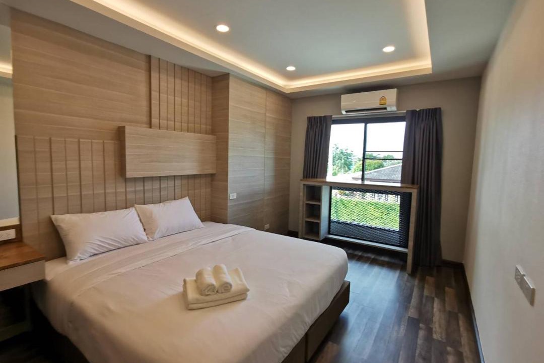 Chonburi Apartment | Premier Luxe Hotel โรงแรมพรีเมียร์ลักซ์