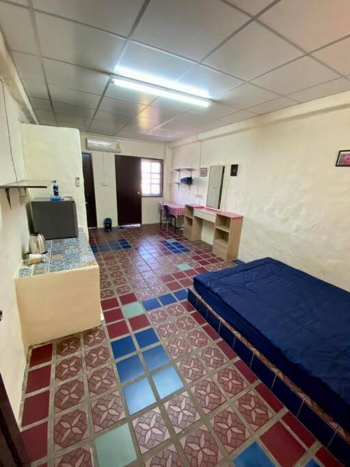 Bang Phlat Apartment | Ratanawong Place 405