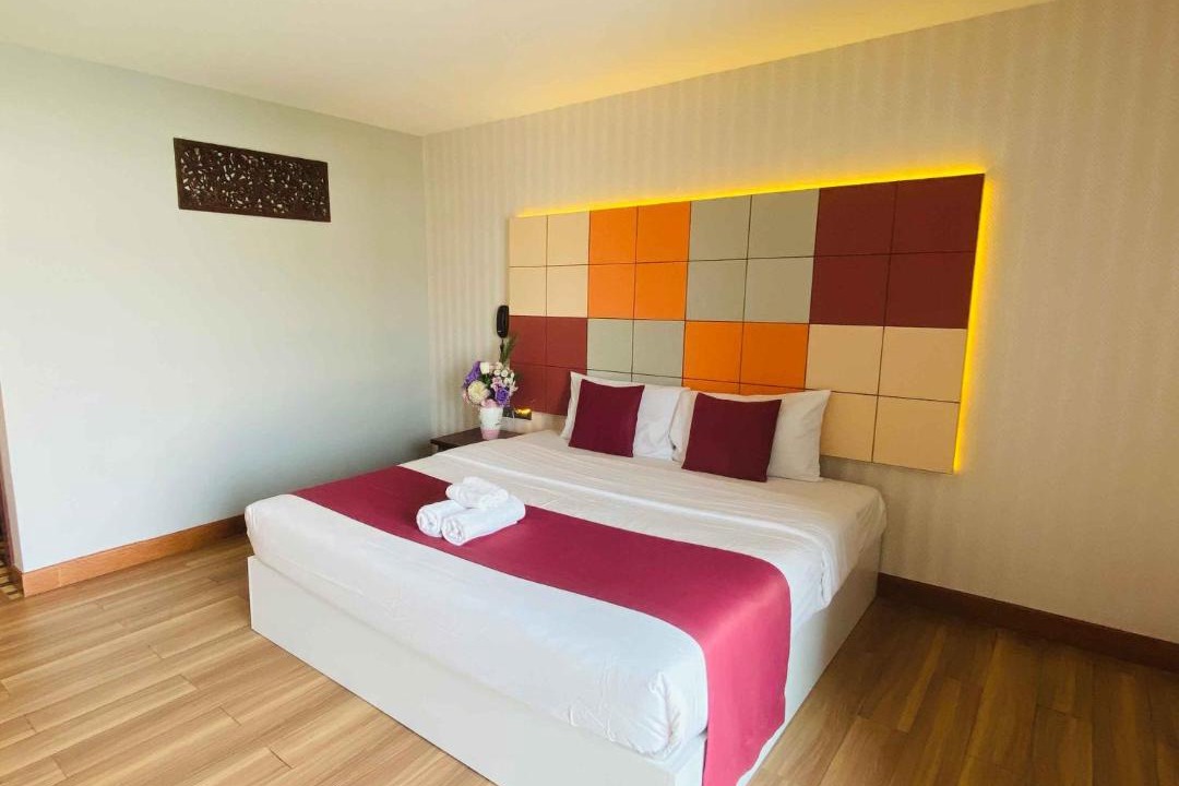 Noen Phra Hotel | East Inn 15 Rayong - SHA Certified