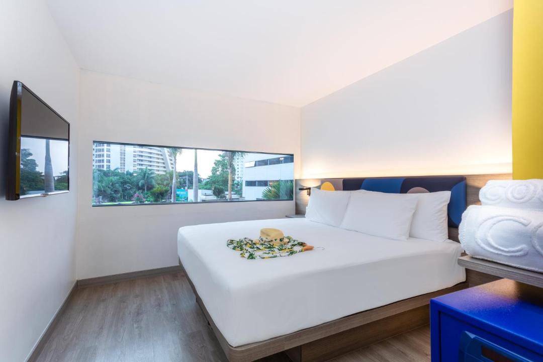 North Pattaya Hotel | COSI Pattaya Wong Amat Beach