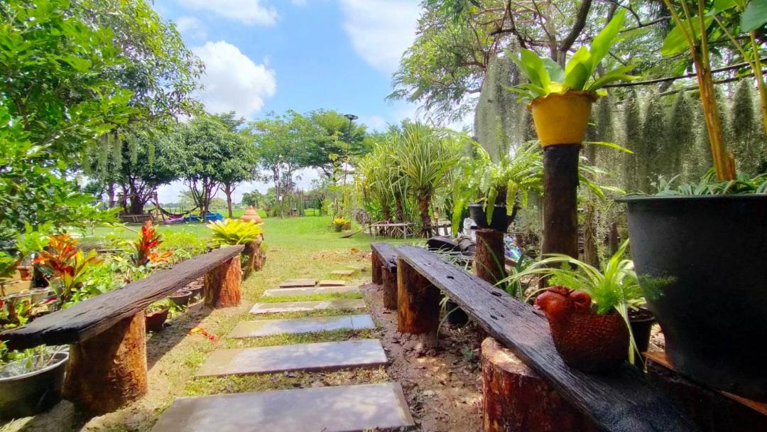 Khai Bang Rachan Villa | Metha Country View Homestay Singburi